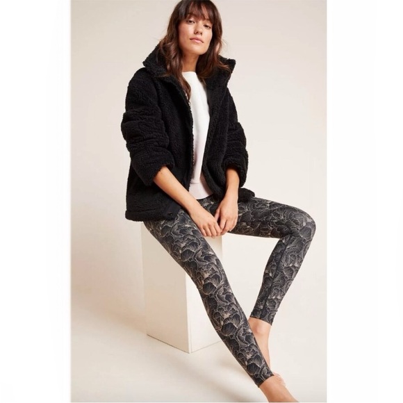 Varley Clemson Oversized Sherpa Jacket - Picture 2 of 9